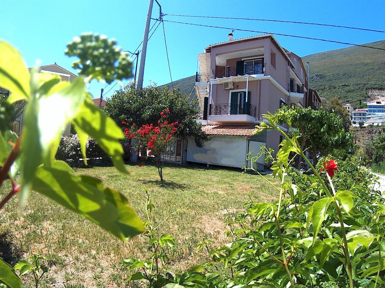 Iliaktida Studios Vasiliki  Bagian luar foto